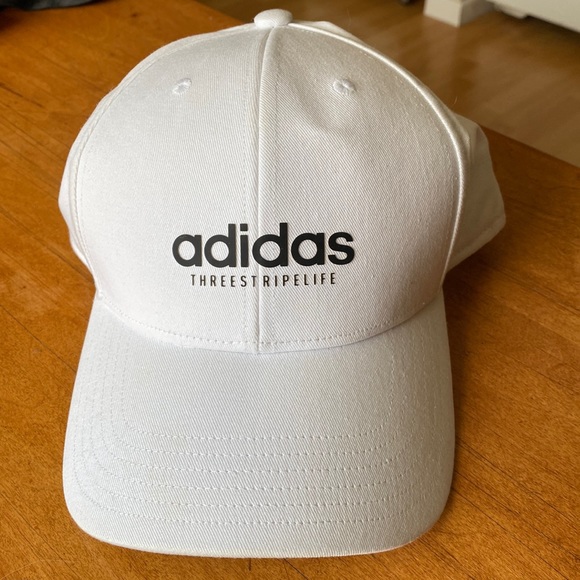 White Adidas Hat - Picture 1 of 7
